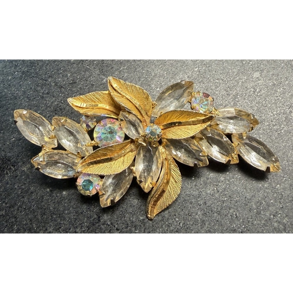 Vintage Unsigned Juliana D&E Brooch Clear Navette Aurora Borealis Leaf Pin 3"